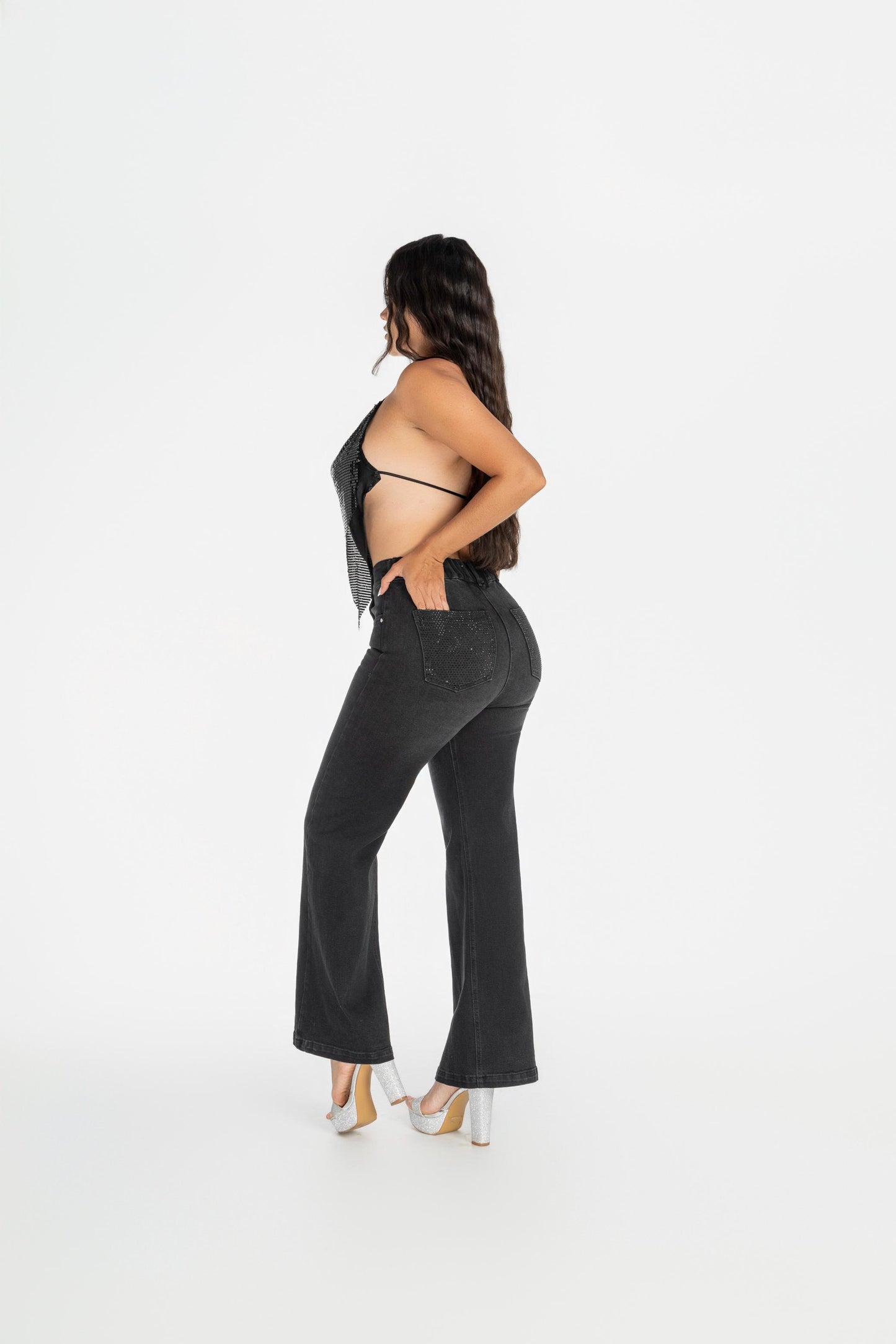 Jean Black Curare Piedras